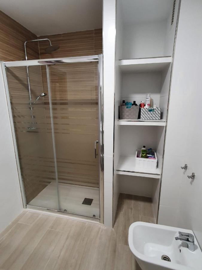 Apartamento 5 Minutos Centro Reformado. Apartment Malaga Luaran gambar